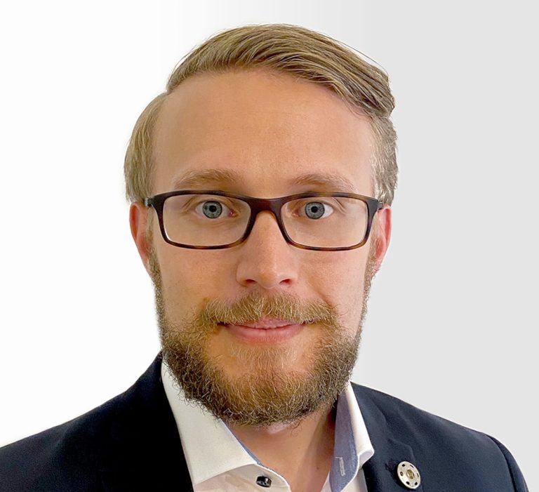 Jens Berger – Head of Corporate Development & IT